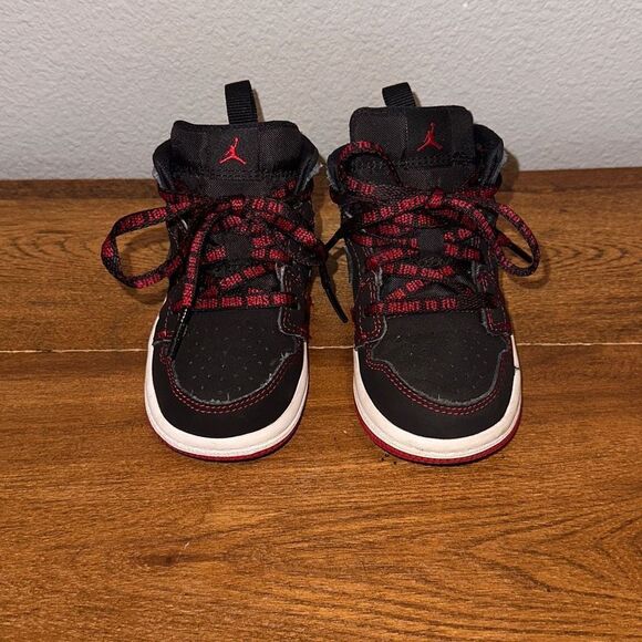 Nike Jordan 1 Mid Fearless TD Baby Shoes CU6619-062 Black Red White Sz 6C - Picture 2 of 8